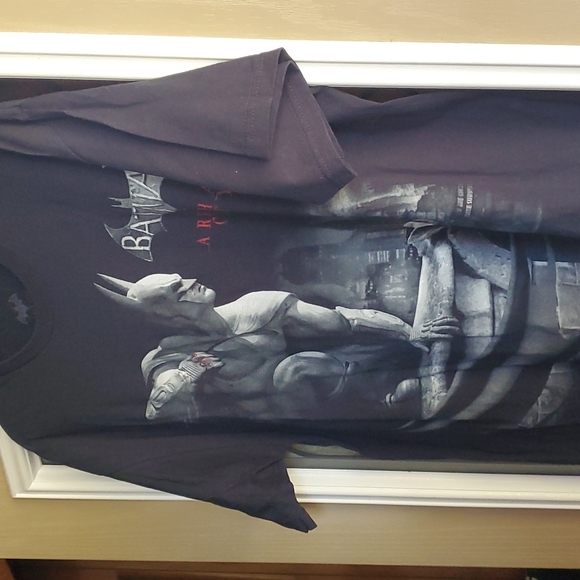 Batman Shirt - Picture 3 of 11